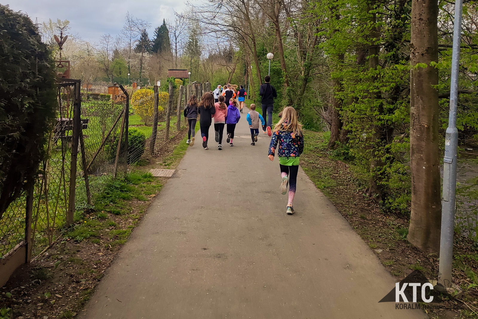 KTC Jugend Wings For Life Training Lauf